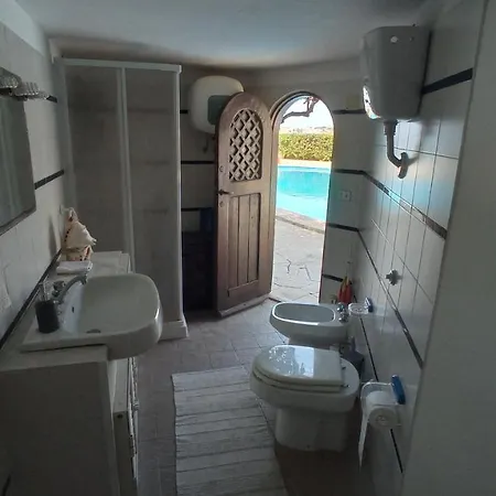 Villa Con Piscina Privata Fronte Santa Marinella
