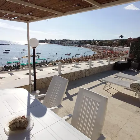 Villa Con Piscina Privata Fronte