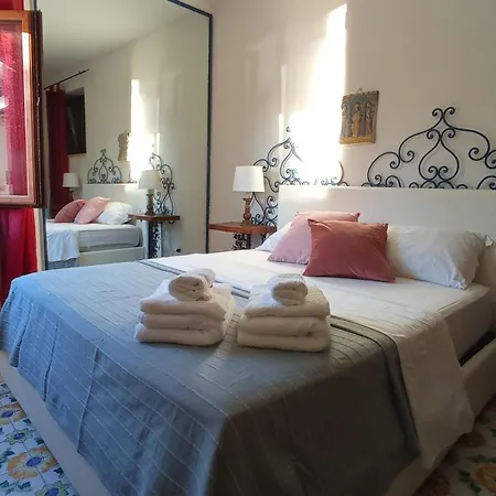 Con Piscina Privata Fronte * Santa Marinella